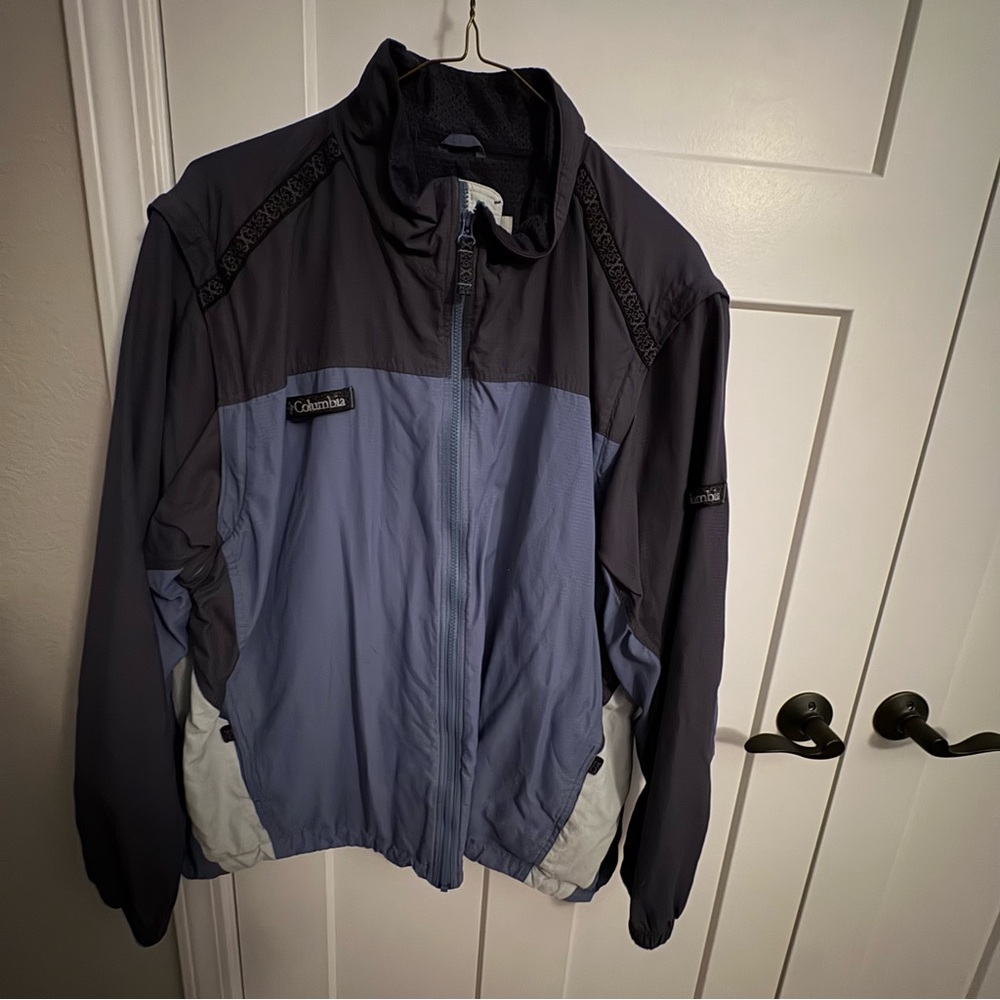 Columbia, XL, jacket, fall ready! School, teacher, football games.